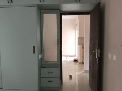 Bedroom Image of 750 Sq.ft 2 BHK Apartment / Flat for rent in Amrapali Dream Valley 2, Noida Extension Greater Noida for Rs. 16000