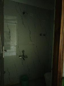 Common Bathroom Image of 550 Sq.ft 1 BHK Apartment / Flat for sale in Primex Krishna Apartment, Kulesara Greater Noida for Rs. 1998000