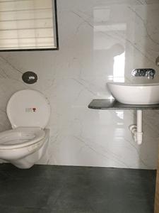 Common Bathroom Image of 450 Sq.ft 1 BHK Apartment / Flat for rent in Nirvana Lifecity, Lohegaon Pune for Rs. 14000