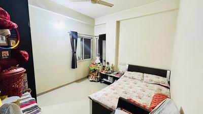 Bedroom Image of 1050 Sq.ft 2 BHK Apartment / Flat for sale in Darshanam Clublife Phase 1, Undera Vadodara for Rs. 3400000