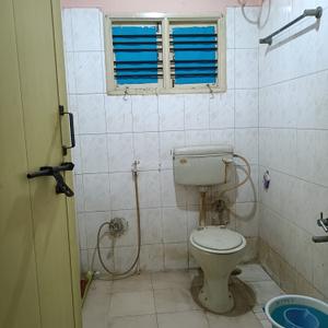Bathroom Image of 1100 Sq.ft 2 BHK Independent House for rent in BTM Layout 2nd Stage Bengaluru for Rs. 21000