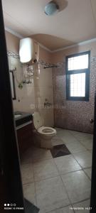 Bathroom Image of 1750 Sq.ft 3 BHK Apartment / Flat for sale in Stellar Kings Court, Sector 50 Noida for Rs. 28000000