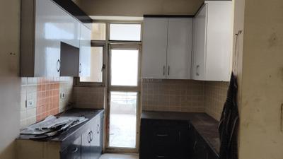 Kitchen Image of 1250 Sq.ft 2 BHK Apartment / Flat for rent in Ajnara Gen X, Crossings Republik Ghaziabad for Rs. 17000