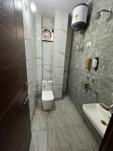 Image of 580 Sq.ft 1 BHK Independent House for rent in Patel Nagar, New Delhi for Rs. 17000