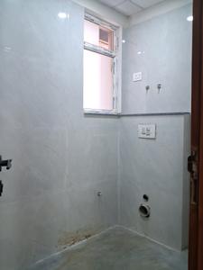 Bedroom Three Image of 1700 Sq.ft 4 BHK Apartment / Flat for sale in Sector 104 Noida for Rs. 9200000