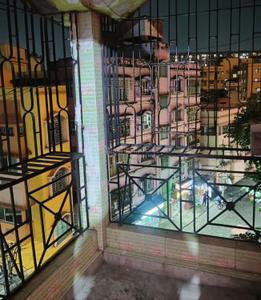 Balcony Image of 900 Sq.ft 2 BHK Apartment / Flat for rent in Dum Dum Cantonment Kolkata for Rs. 15000