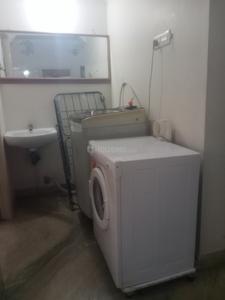 Bathroom Image of 1000 Sq.ft 2 BHK Apartment / Flat for rent in Velachery Chennai for Rs. 35000