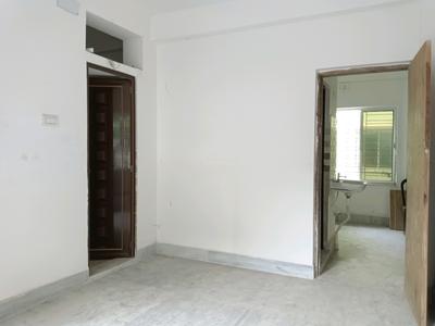 Bedroom Image of 800 Sq.ft 2 BHK Apartment / Flat for sale in Baghajatin Kolkata for Rs. 4000000