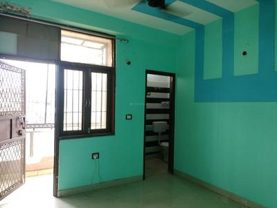 Bedroom Image of 850 Sq.ft 2 BHK Builder Floor for sale in DLF Ankur Vihar Ghaziabad for Rs. 2500000
