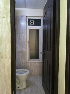 Common Bathroom One Image of 600 Sq.ft 1 BHK Apartment / Flat for sale in Rishabh Cloud 9 Towers, Vaishali Ghaziabad for Rs. 6500000