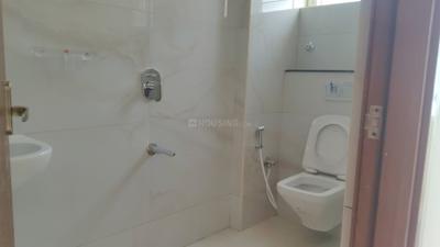 Image of 1299 Sq.ft 3 BHK Apartment / Flat for rent in Sri Balaji Rose Woods, K R Puram, Bengaluru for Rs. 40000