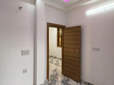 Bedroom Image of 750 Sq.ft 2 BHK Builder Floor for sale in DLF Ankur Vihar Ghaziabad for Rs. 2275282