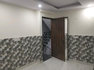 Living Room Image of 650 Sq.ft 2 BHK Builder Floor for sale in New Ashok Nagar New Delhi for Rs. 4500000