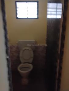 Bathroom Image of 850 Sq.ft 2 BHK Independent House for rent in Medavakkam Chennai for Rs. 20000