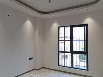 Bedroom Image of 1800 Sq.ft 3 BHK Builder Floor for sale in Paschim Vihar New Delhi for Rs. 34000000