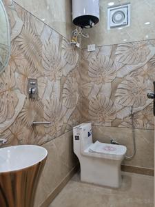 Common Bathroom Image of 630 Sq.ft 2 BHK Apartment / Flat for sale in Vikram The Residency by Vikram Properties And Builder, Dwarka Mor New Delhi for Rs. 4500000