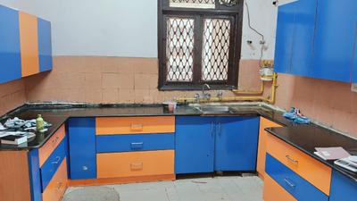 Kitchen Image of 1074 Sq.ft 2 BHK Apartment / Flat for rent in Express Garden, Indirapuram Ghaziabad for Rs. 25000