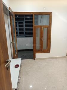 Bedroom Image of 1350 Sq.ft 3 BHK Builder Floor for sale in Model Town New Delhi for Rs. 25000000