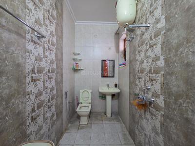 Bathroom Image of 1314 Sq.ft 3 BHK Apartment / Flat for sale in Canal Road Dehradun for Rs. 12000000