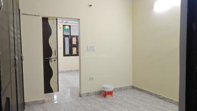Bedroom Image of 800 Sq.ft 1 BHK Apartment / Flat for rent in Paschim Vihar New Delhi for Rs. 12140