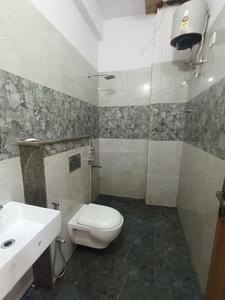 Bathroom Image of 1850 Sq.ft 3 BHK Independent House for rent in Jagatpura Jaipur for Rs. 35000