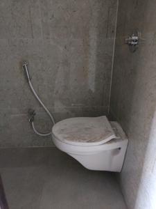 Kumar Picasso Common Bathroom 4