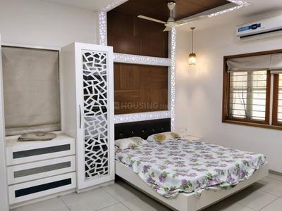 Bedroom Image of 3000 Sq.ft 3 BHK Independent House for rent in Paldi Ahmedabad for Rs. 85000