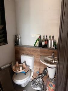 Bathroom Image of 2200 Sq.ft 4 BHK Apartment / Flat for rent in BCM Paradise, Nipania Indore for Rs. 55000