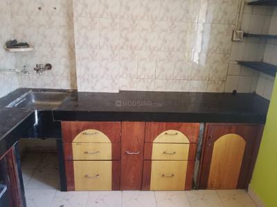 Kitchen Image of 1000 Sq.ft 1 BHK Apartment / Flat for rent in Shree Darshan, Yerawada Pune for Rs. 15000