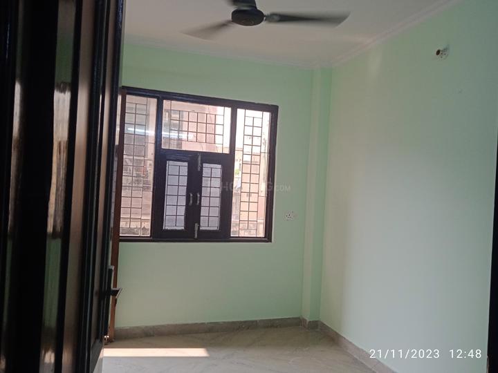 Bhagwati Garden, Dwarka Mor Bedroom 1