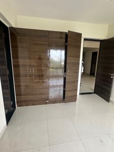 Bedroom Image of 2200 Sq.ft 3 BHK Apartment / Flat for rent in Dharmadev Neelkanth Riverview, Shahibaug Ahmedabad for Rs. 45000