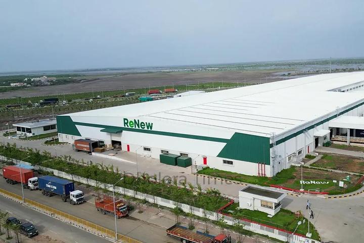 EXPRESSWAY RETREAT Main Image 1