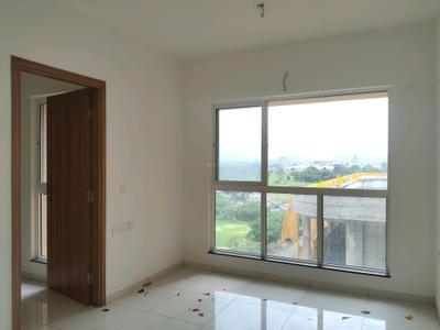 Living Room Image of 600 Sq.ft 2 BHK Apartment / Flat for rent in Godrej Nirvaan, Bhiwandi Thane for Rs. 15400