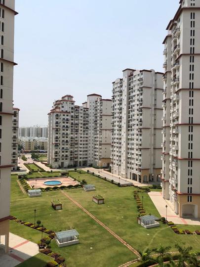 DLF New Town Heights Main Image 1
