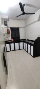 Kitchen Image of 560 Sq.ft 1 BHK Apartment / Flat for rent in Borivali West Mumbai for Rs. 35000