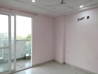 Bedroom Image of 1600 Sq.ft 3 BHK Apartment / Flat for rent in Sector 17 Dwarka New Delhi for Rs. 50000