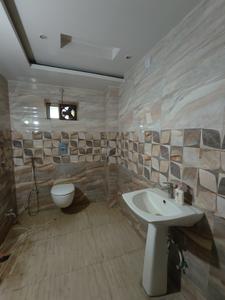 Bathroom Image of 2350 Sq.ft 3 BHK Apartment / Flat for sale in Bariatu Ranchi for Rs. 13500000