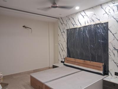Bedroom Image of 1810 Sq.ft 3 BHK Builder Floor for sale in Paschim Vihar New Delhi for Rs. 36900000