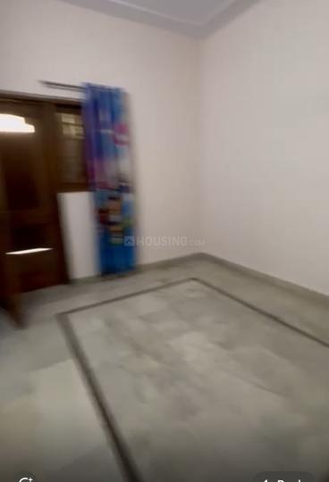 Poorvi Pitampura, Pitampura Bedroom 1