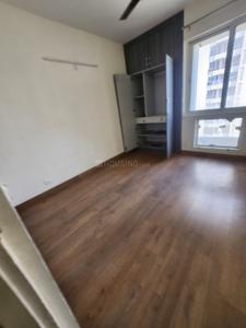Bedroom Image of 950 Sq.ft 2 BHK Apartment / Flat for rent in Jaypee Kosmos, Sector 134 Noida for Rs. 23999
