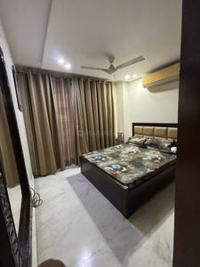 Bedroom Image of 1800 Sq.ft 3 BHK Builder Floor for rent in Naraina New Delhi for Rs. 62000