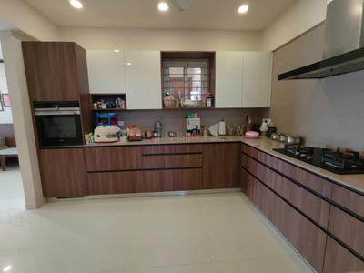 Kitchen Image of 2374 Sq.ft 4 BHK Apartment / Flat for sale in Shaligram Plush, Thaltej Ahmedabad for Rs. 35000000