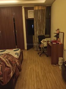 Bedroom Image of 644 Sq.ft 1 BHK Independent House for rent in Radhika Properties Radhika Floors 4, Lajpat Nagar New Delhi for Rs. 24330