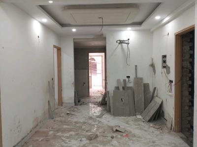 Living Room Image of 1200 Sq.ft 4 BHK Apartment / Flat for sale in Sector 4 Rohini New Delhi for Rs. 9000000