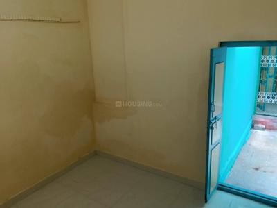 Bedroom Image of 1300 Sq.ft 4 BHK Independent House for rent in Vaniyambadi Tirupathur for Rs. 7000