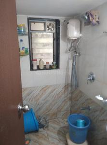 Bathroom Image of 550 Sq.ft 1 BHK Apartment / Flat for sale in Ghatkopar East Mumbai for Rs. 9000000