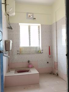 Common Bathroom Image of 1240 Sq.ft 3 BHK Apartment / Flat for sale in Ballygunge Kolkata for Rs. 14500000