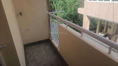 Balcony Image of 1500 Sq.ft 3 BHK Apartment / Flat for rent in Metroview Apartment, Sector 13 Dwarka New Delhi for Rs. 37000