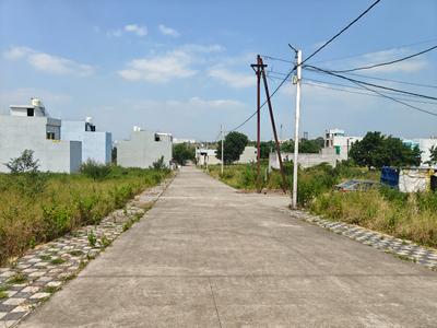 Image of 640 Sq.ft Residential Plot / Land for sale in Shri Hari Silicon Valley Sector D, Rau, Indore for Rs. 3100000