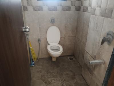 Bathroom Image of 600 Sq.ft 1 BHK Apartment / Flat for rent in Kohinoor Tinsel County Phase II, Hinjawadi Phase 3 Pune for Rs. 19000